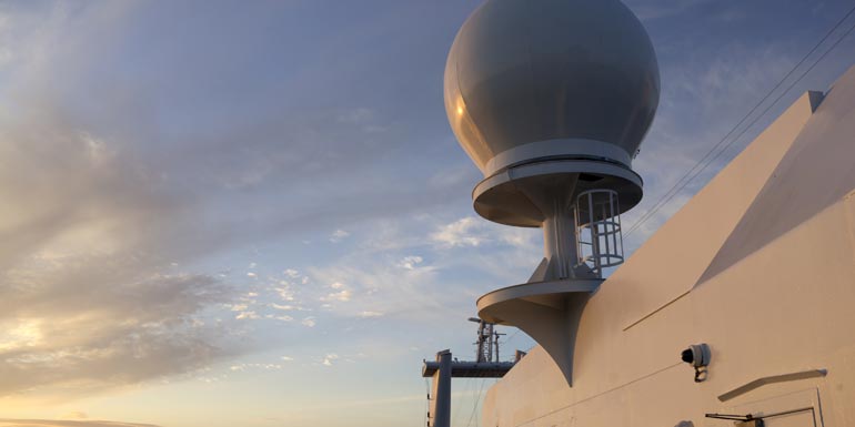 Comment d&eacute;ployer la VSAT au sein de votre entreprise maritime ?